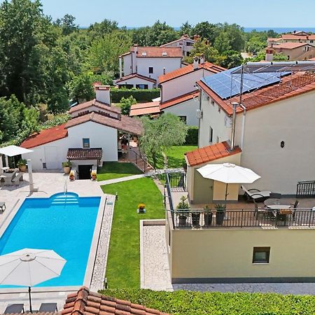 Apartments Pilic Rosini Экстерьер фото