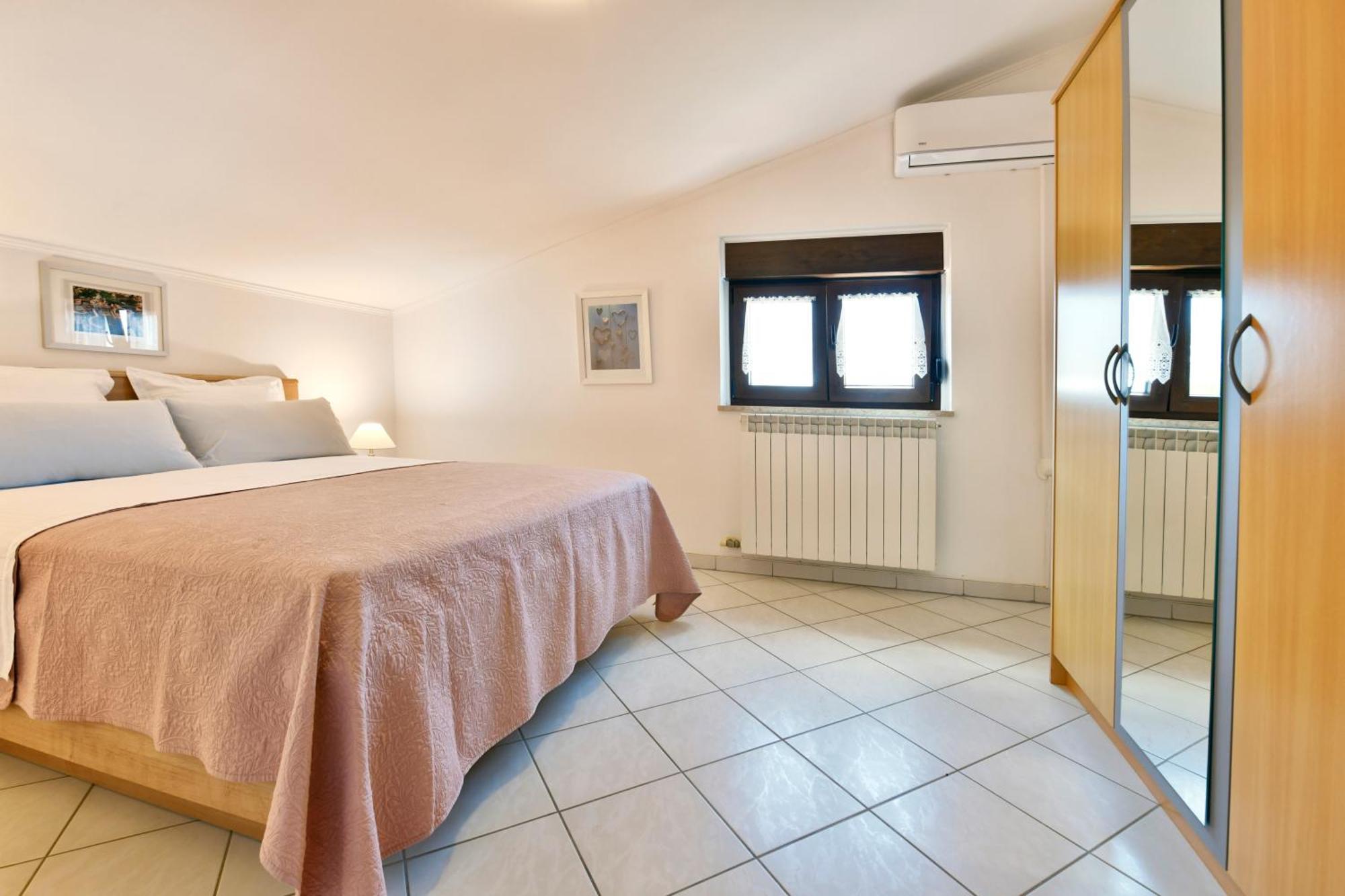 Apartments Pilic Rosini Экстерьер фото